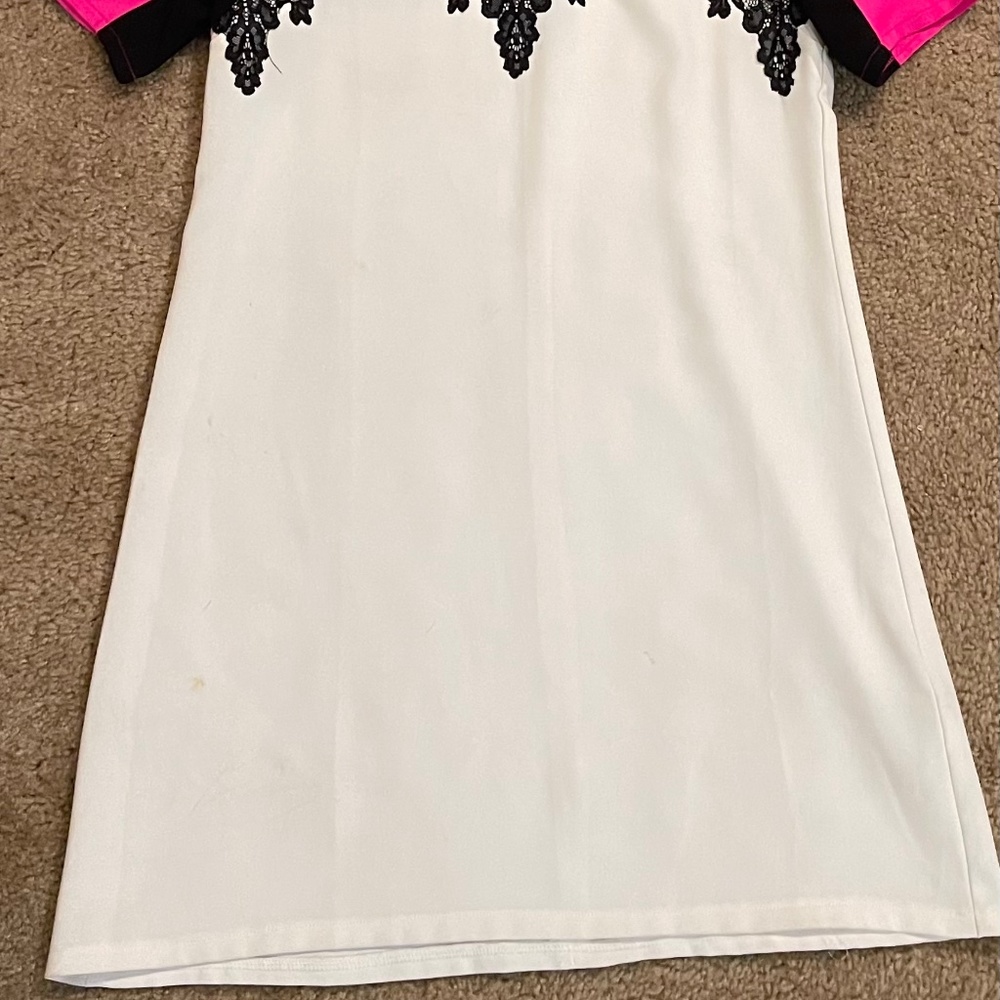 Clothes - Picture 2 of 2